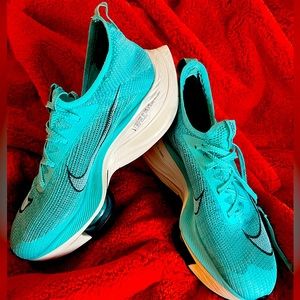 Nike air zoom alphafly next 9.5 womens